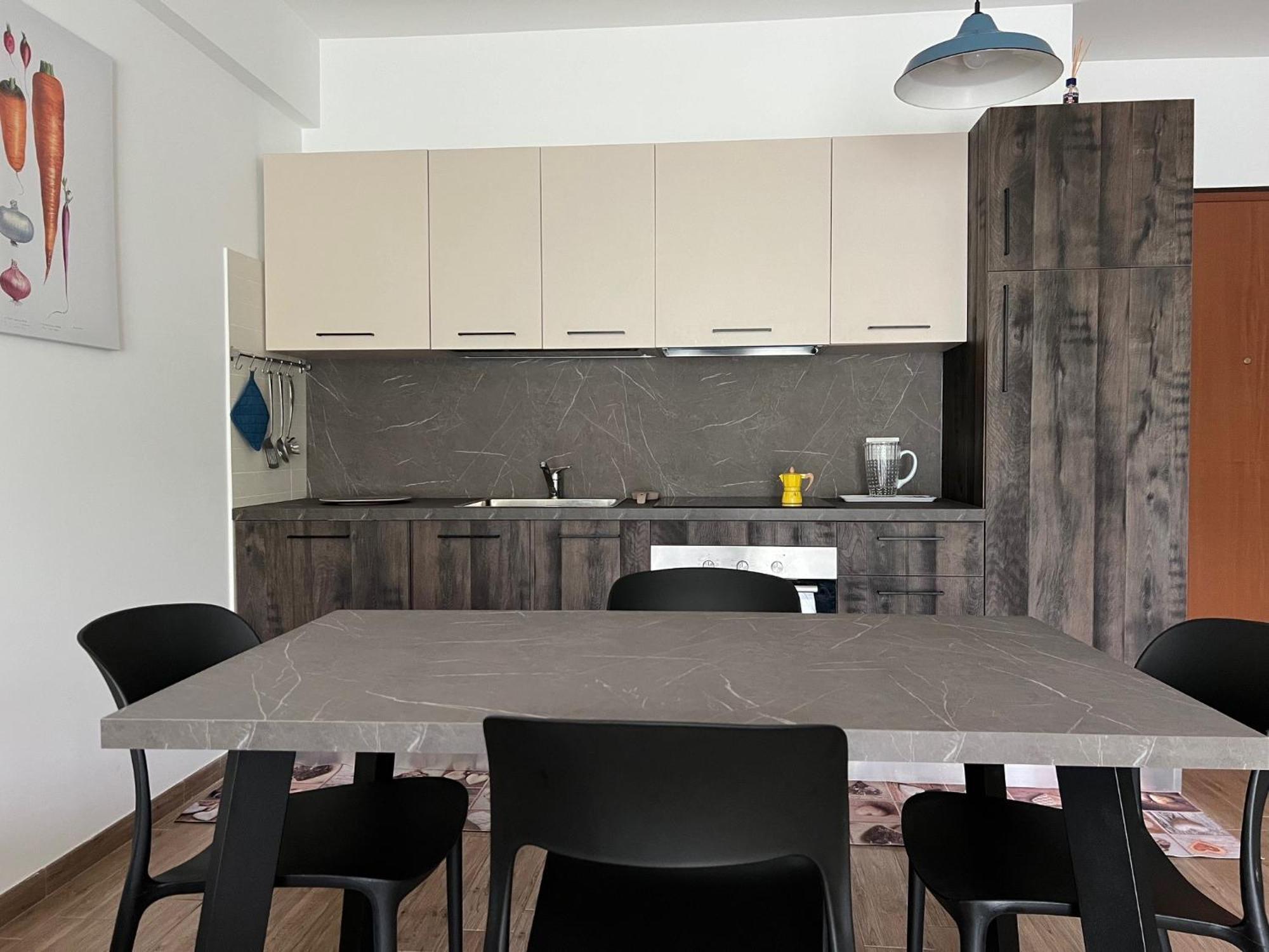 Sn Sunny Suite L'Aquila Eksteriør billede